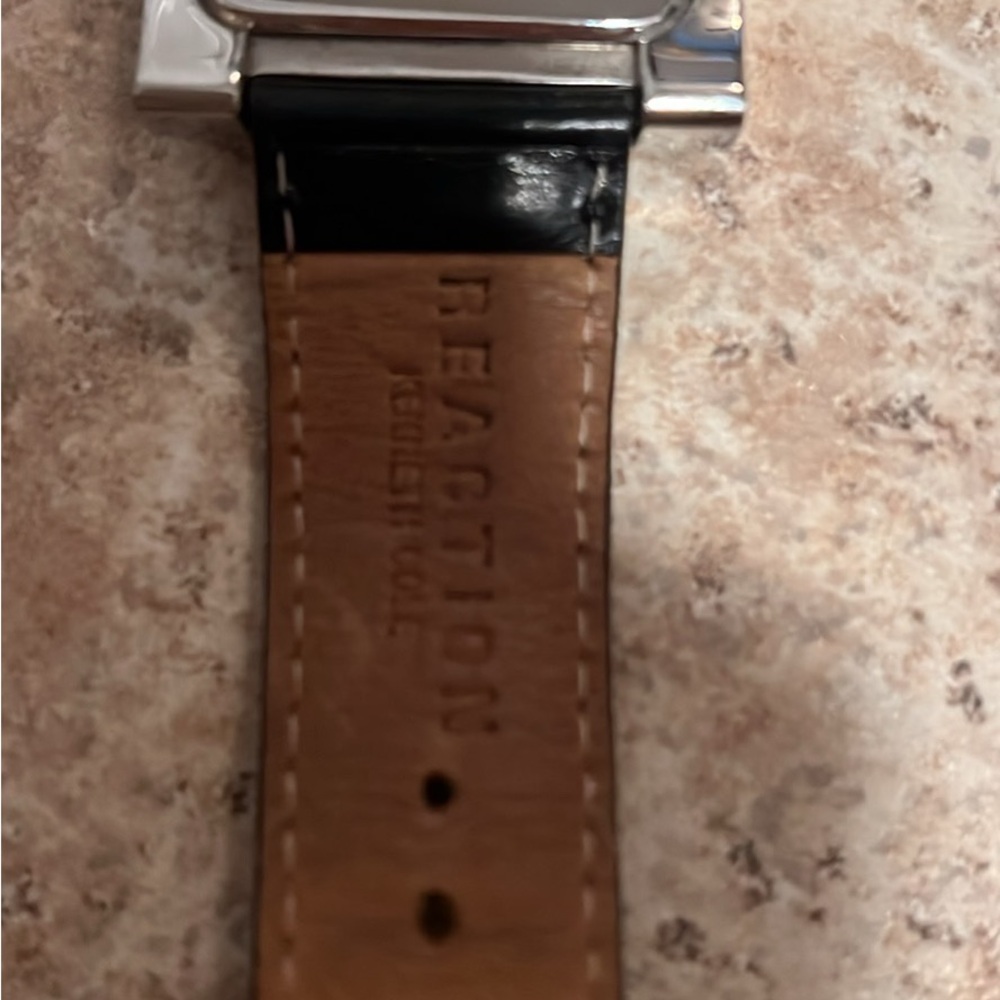 Reaction By Kenneth Cole Large Rectangular Faced … - image 3